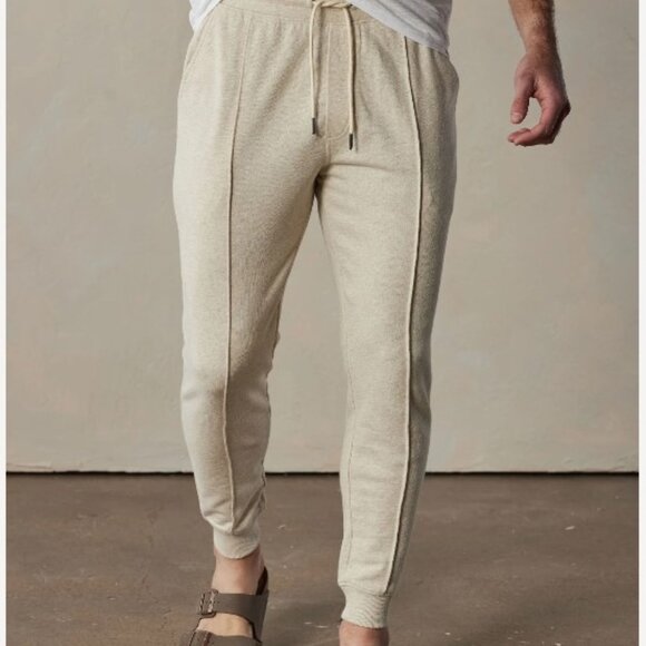 NWT The Normal Brand | Men's Cole Terry Pintuck Jogger - Large Oatmeal - Picture 1 of 4